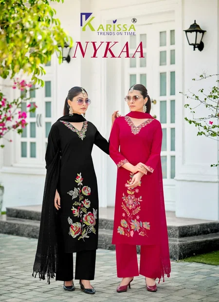 Nykaa By Karissa Bombay Cotton Thread Worked Kurti With Bottom Dupatta Wholesale Online
